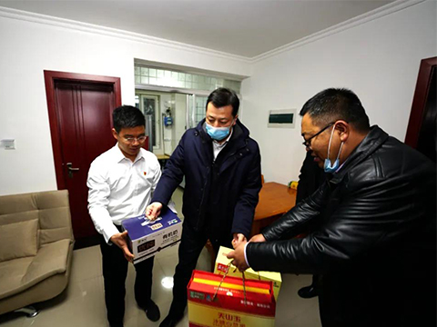 兵团党委组织部副部长窦新民一行慰问台州援疆干部人才